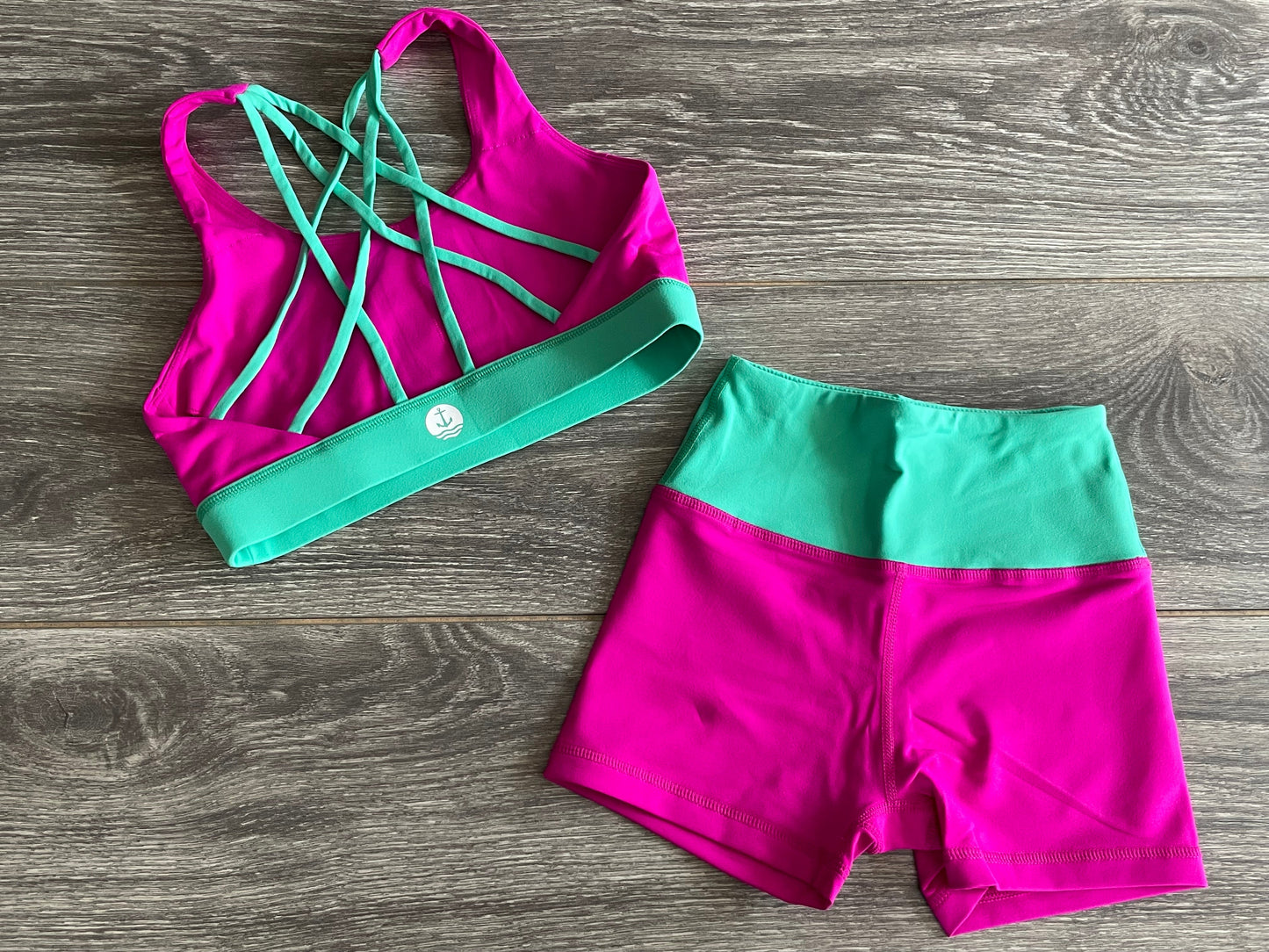 Horizon Top & Short Set