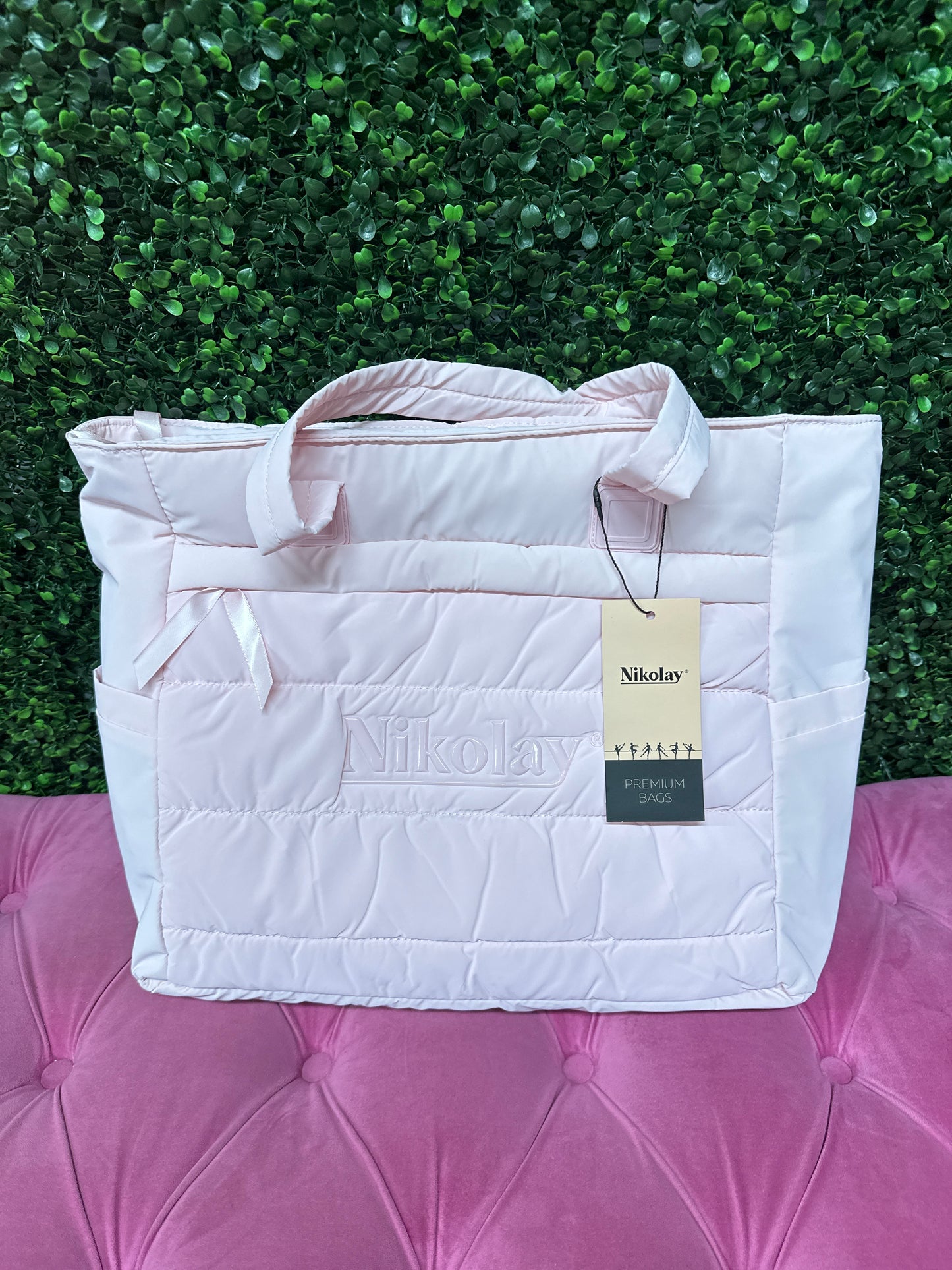 Nikolay Medium Tote with Zipper
