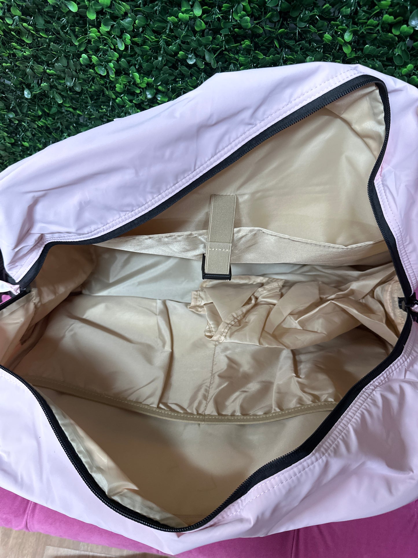 Nikolay Large Road Bag