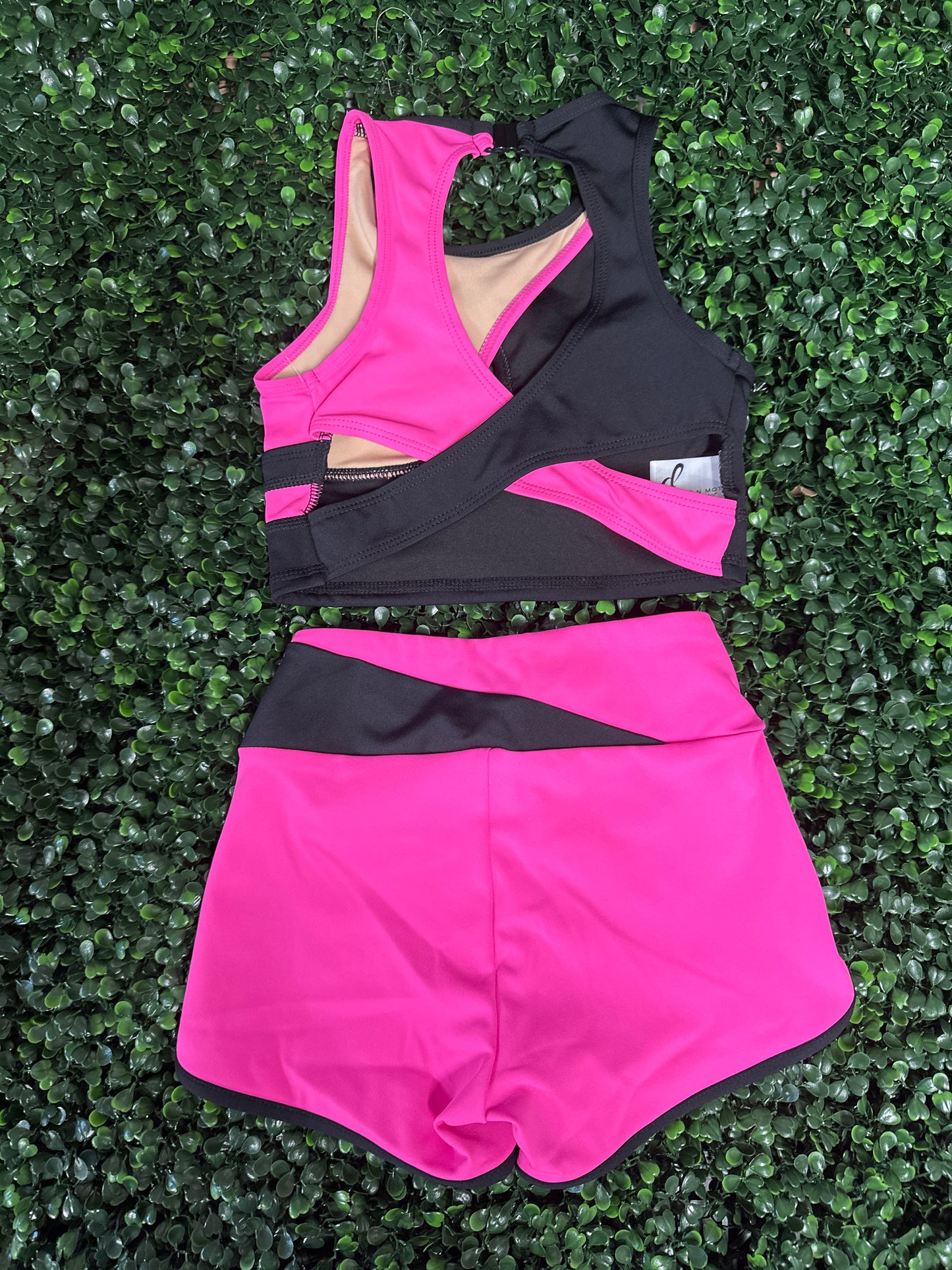 Lulu & Lily Two-Tone Short Set