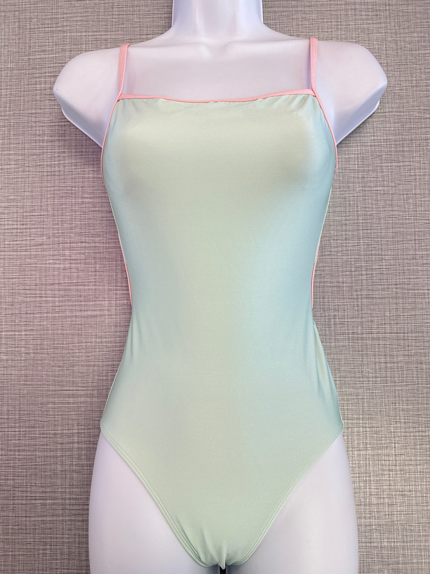 Eleve Candy Leotard