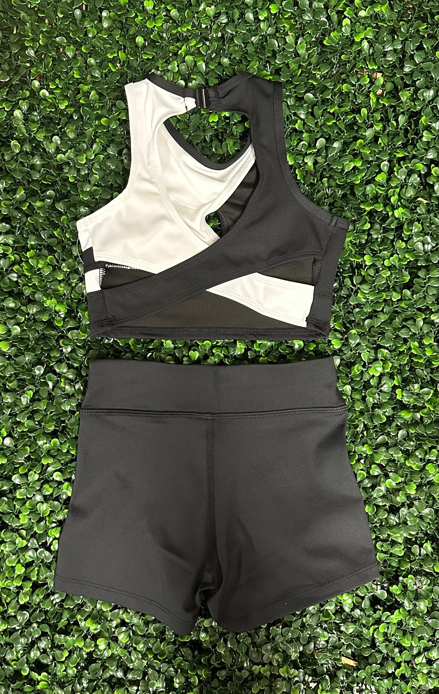 Lulu Top & Solid Short Set