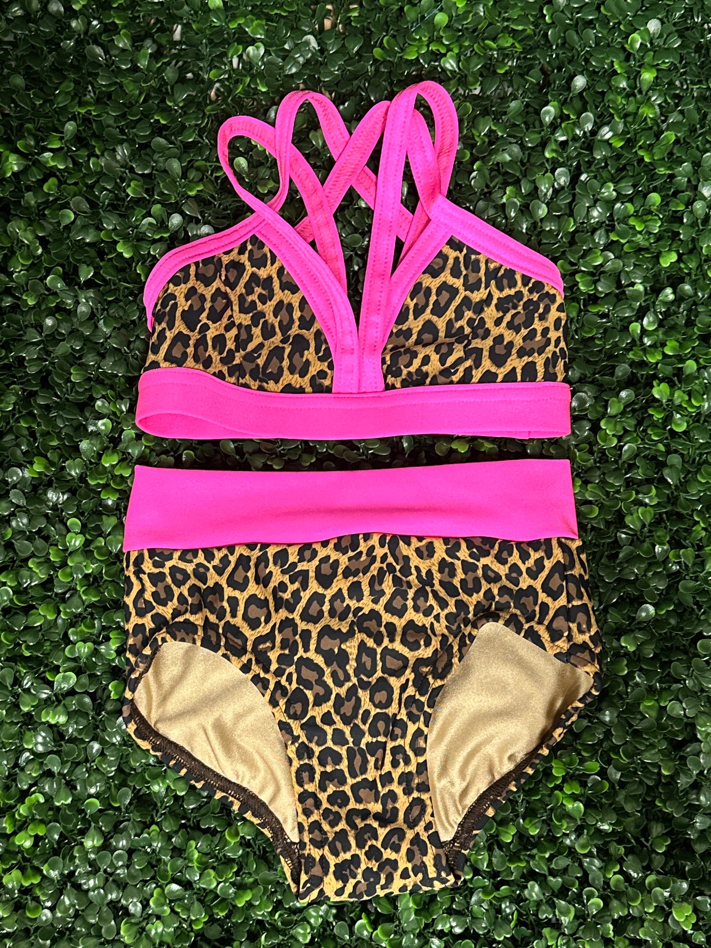 Tightspot Exclusive Cheetah Hot Pink Set