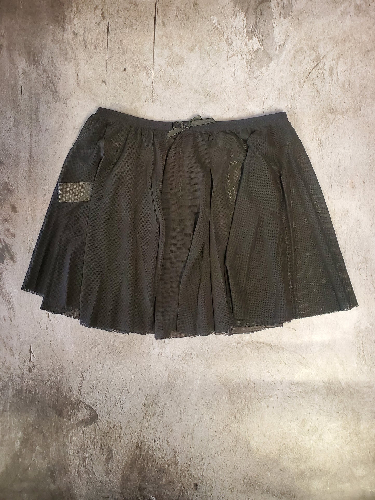Girls Mesh Skirt in Black or Pink