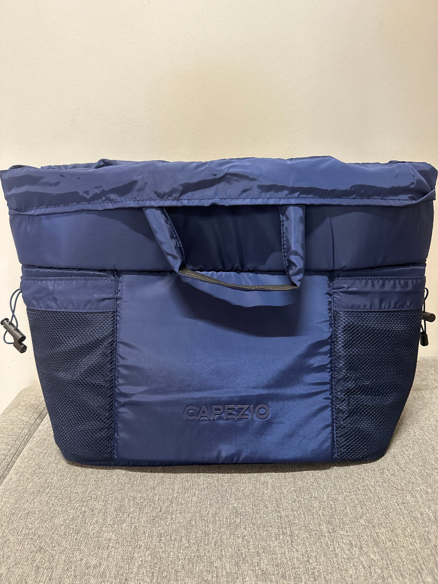 Studio Multi-Sleeve Bag