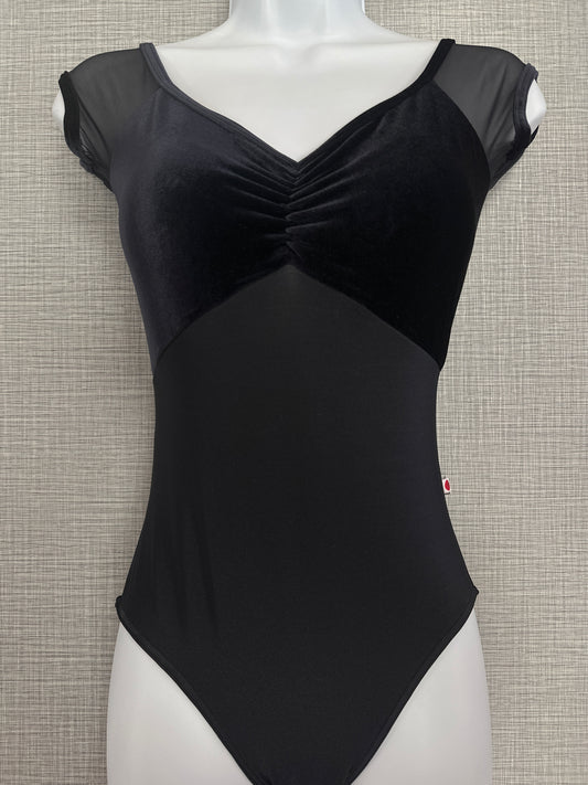 Yumiko Elli Leotard.