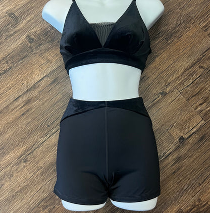 Viridian Top & Groove Short Separates