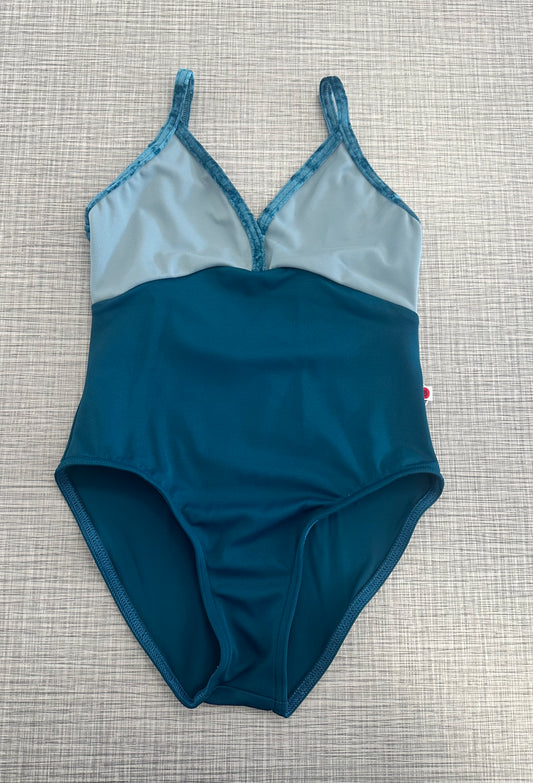 Yumiko Daria Leotard.