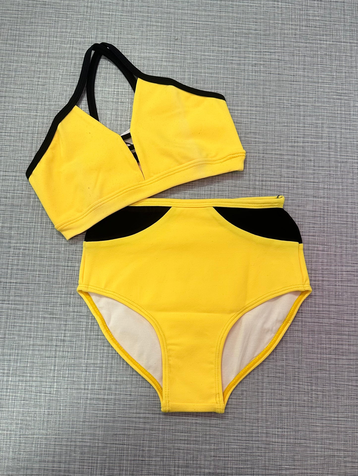 CY Yellow & Black Brief Set