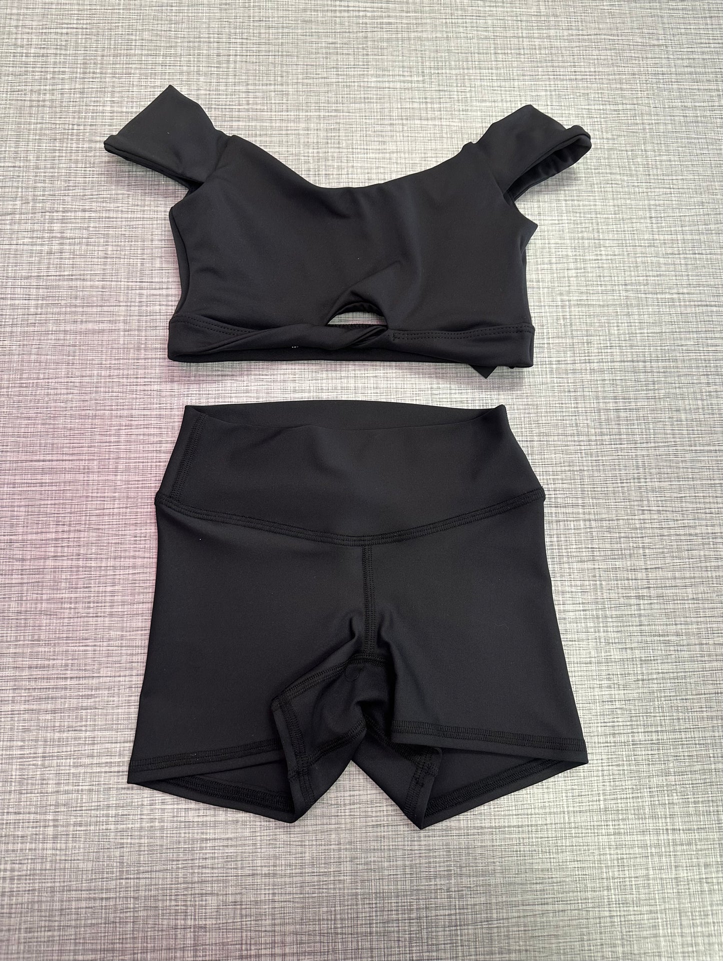 AS Five: Posh Top & Everyday Short Set