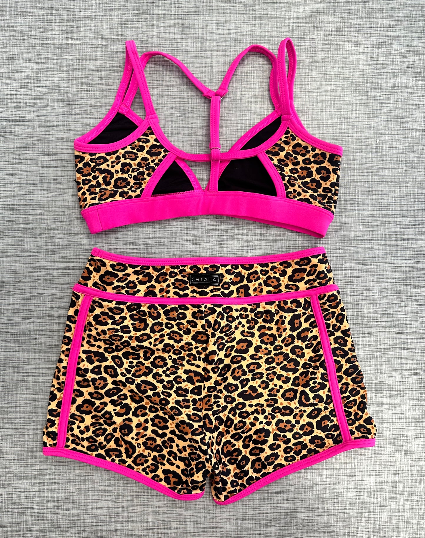 Statement Short Set