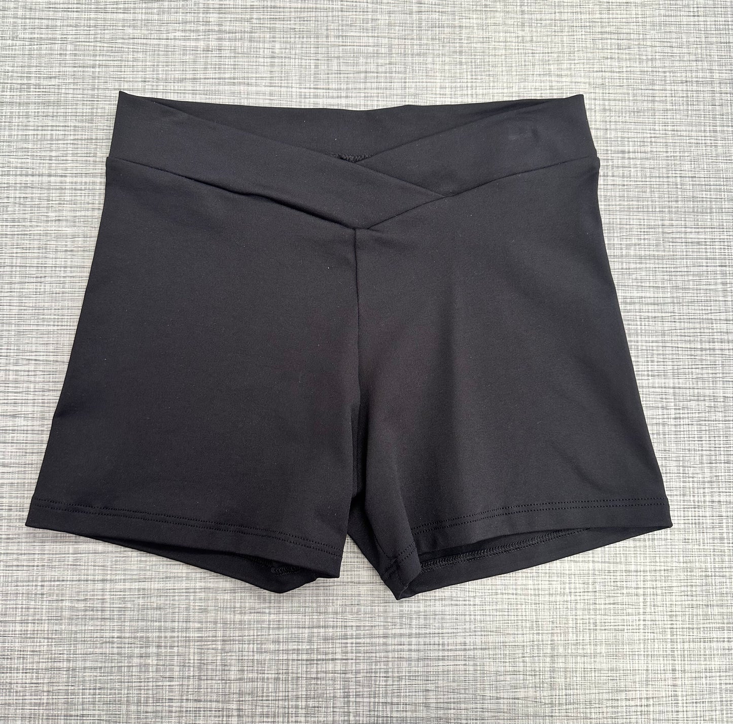 Axs BP Black V-Cut Short #87506