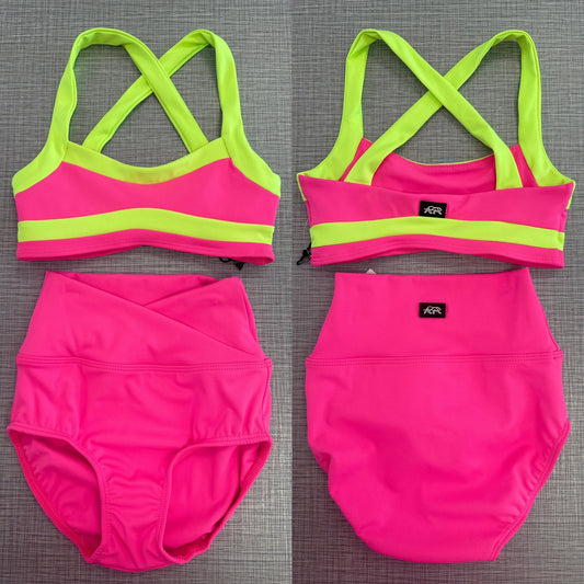 Blade & Hot Cross Brief Set
