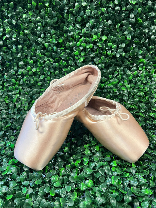 Capezio Kylee Pointe Shoes #1140